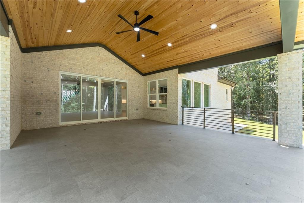 333 Sims Bridge Road Commerce, GA 30530 - Photo 37 of 42