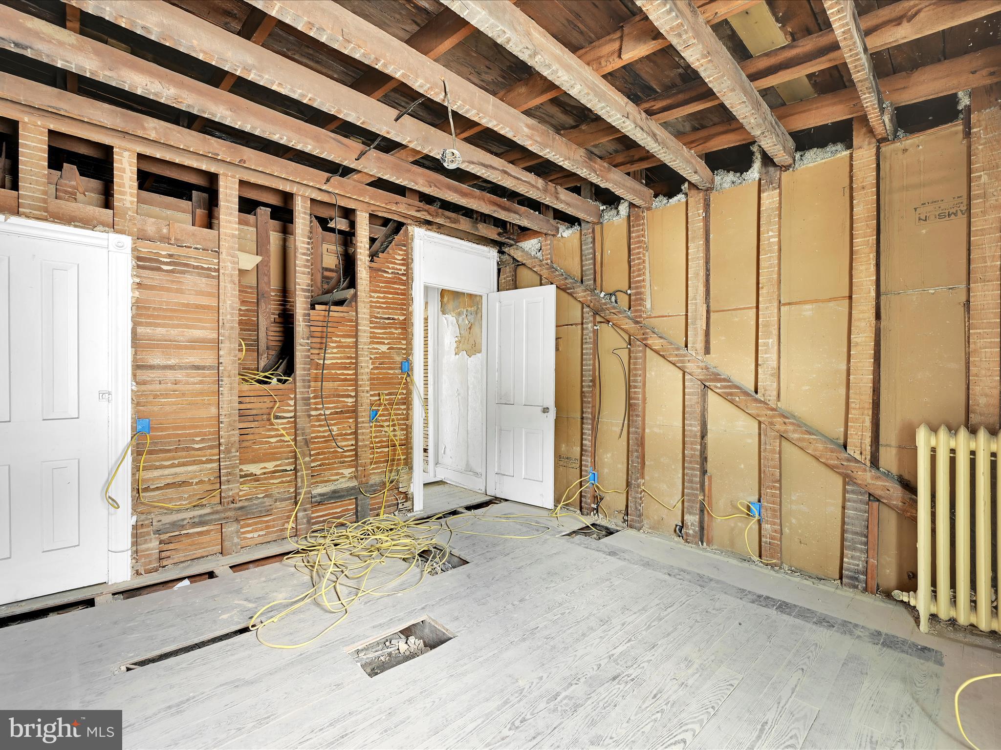 427 East Centre Street Mahanoy City, PA 17948 - Photo 20 of 29 a view of a house with a outdoor space