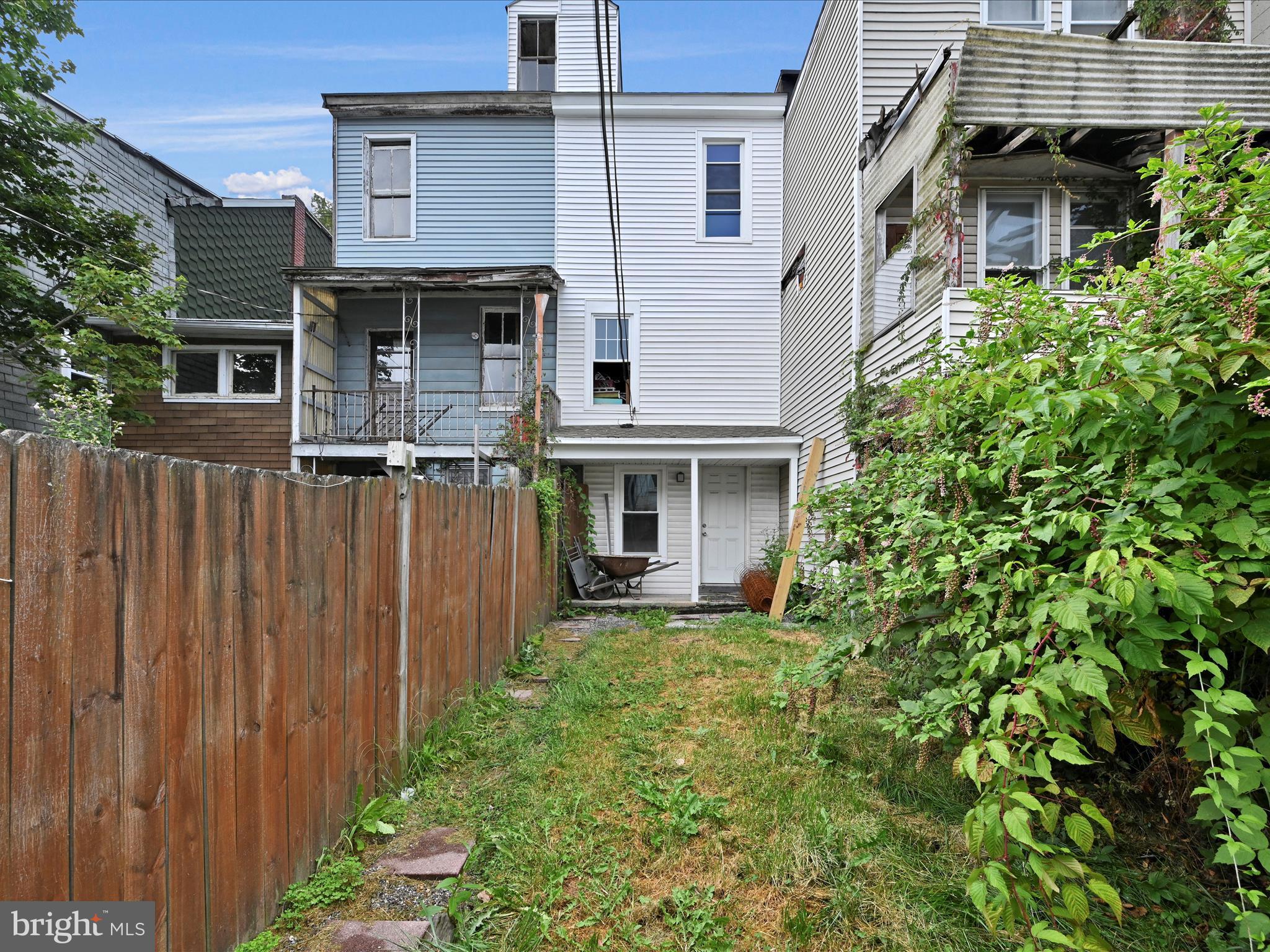 427 East Centre Street Mahanoy City, PA 17948 - Photo 6 of 29 a front view of a house with a yard