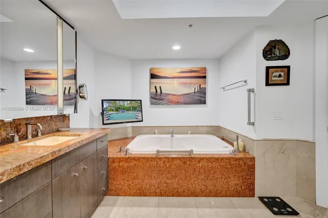 a view of a multi story building