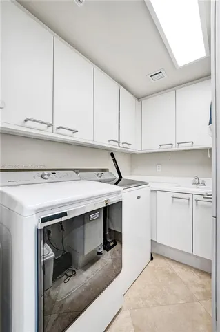 $1,695,000 | 411 North New River Drive East, Unit 3703, Fort Lauderdale, FL 33301