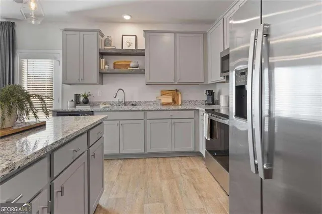 $251,490 | 125 Meadowview Drive, Unit 14, Tyrone, GA 30290