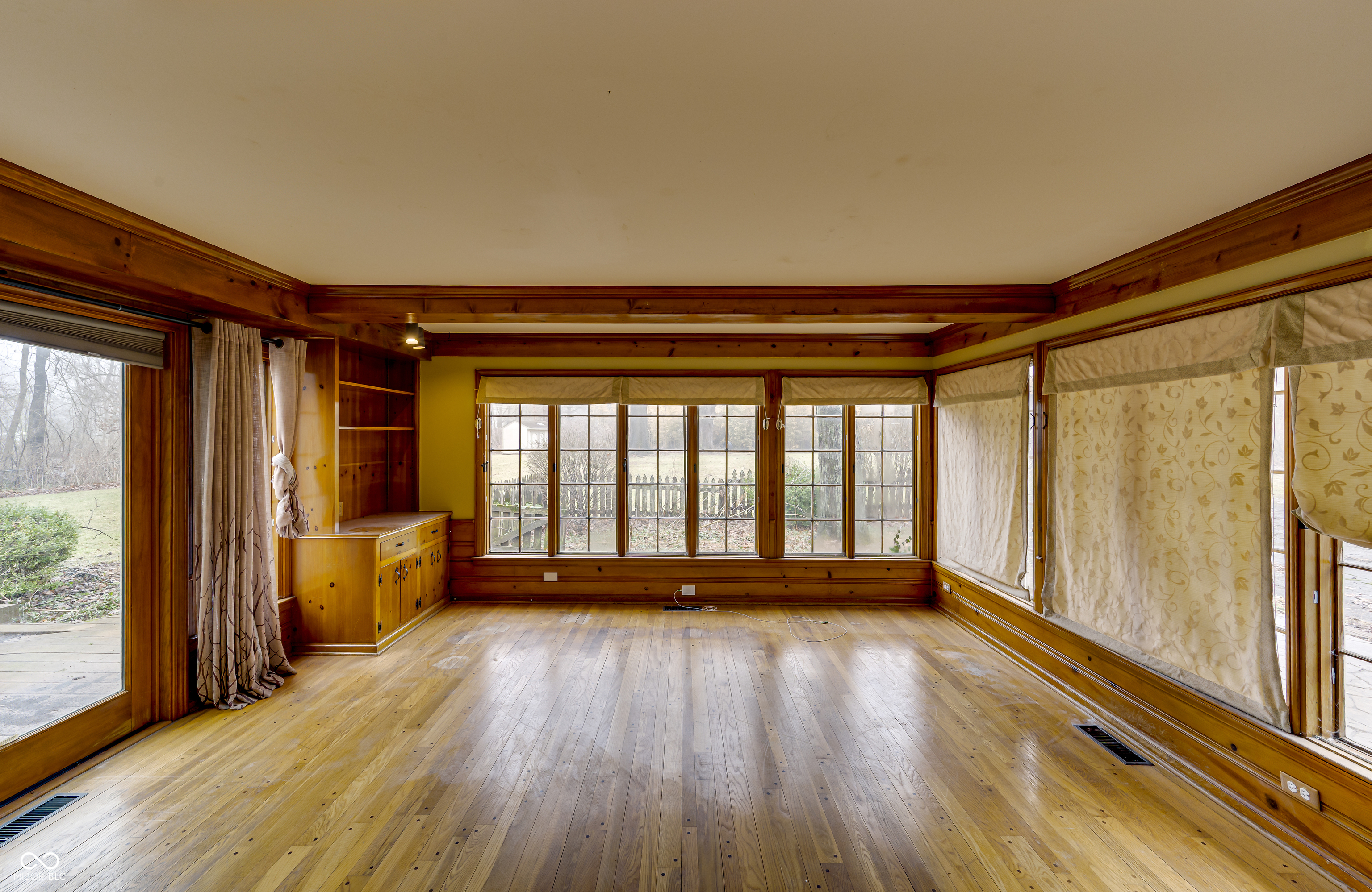 6509 Dean Road Indianapolis, IN 46220 - Photo 13 of 44