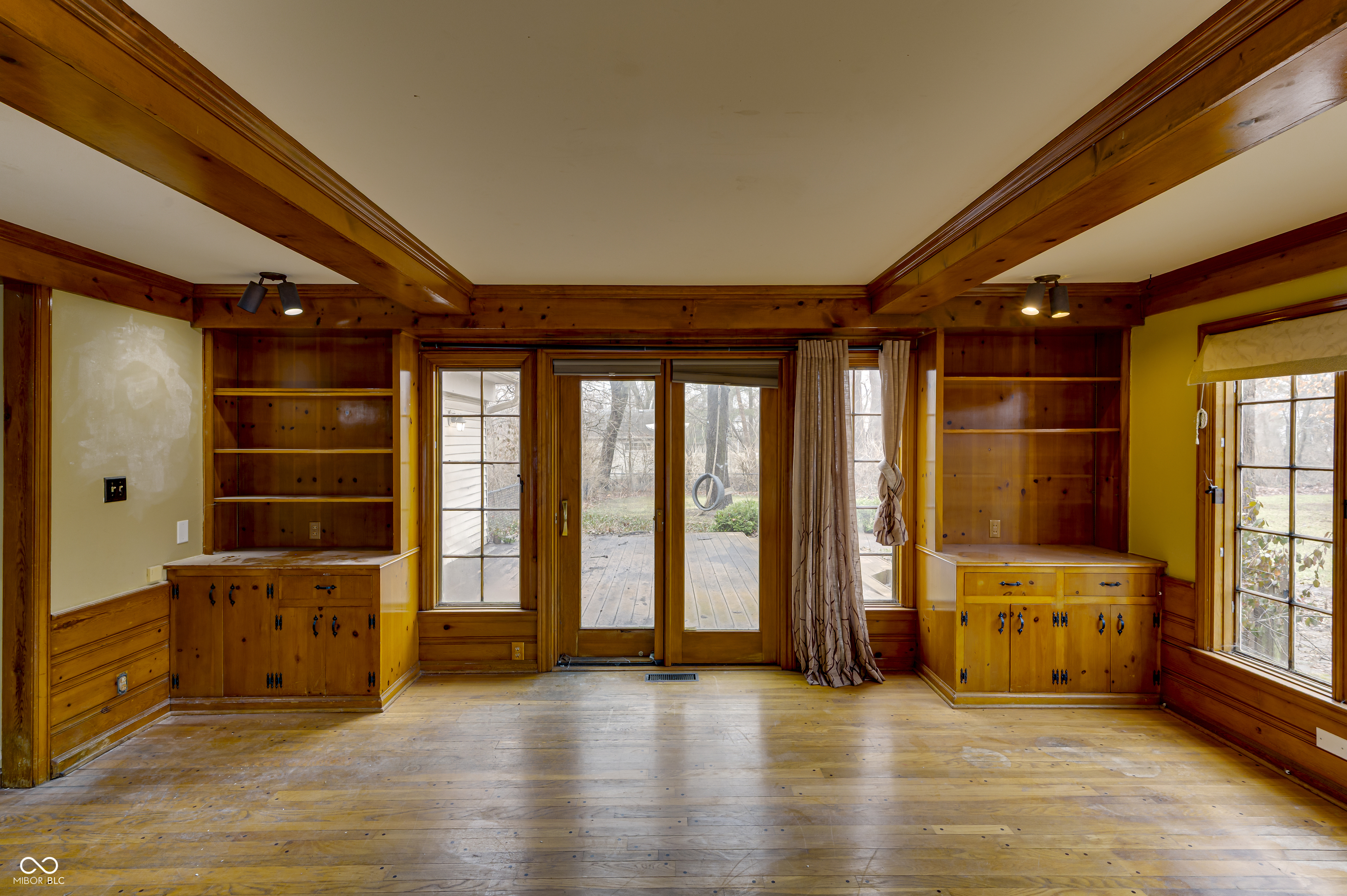 6509 Dean Road Indianapolis, IN 46220 - Photo 14 of 44