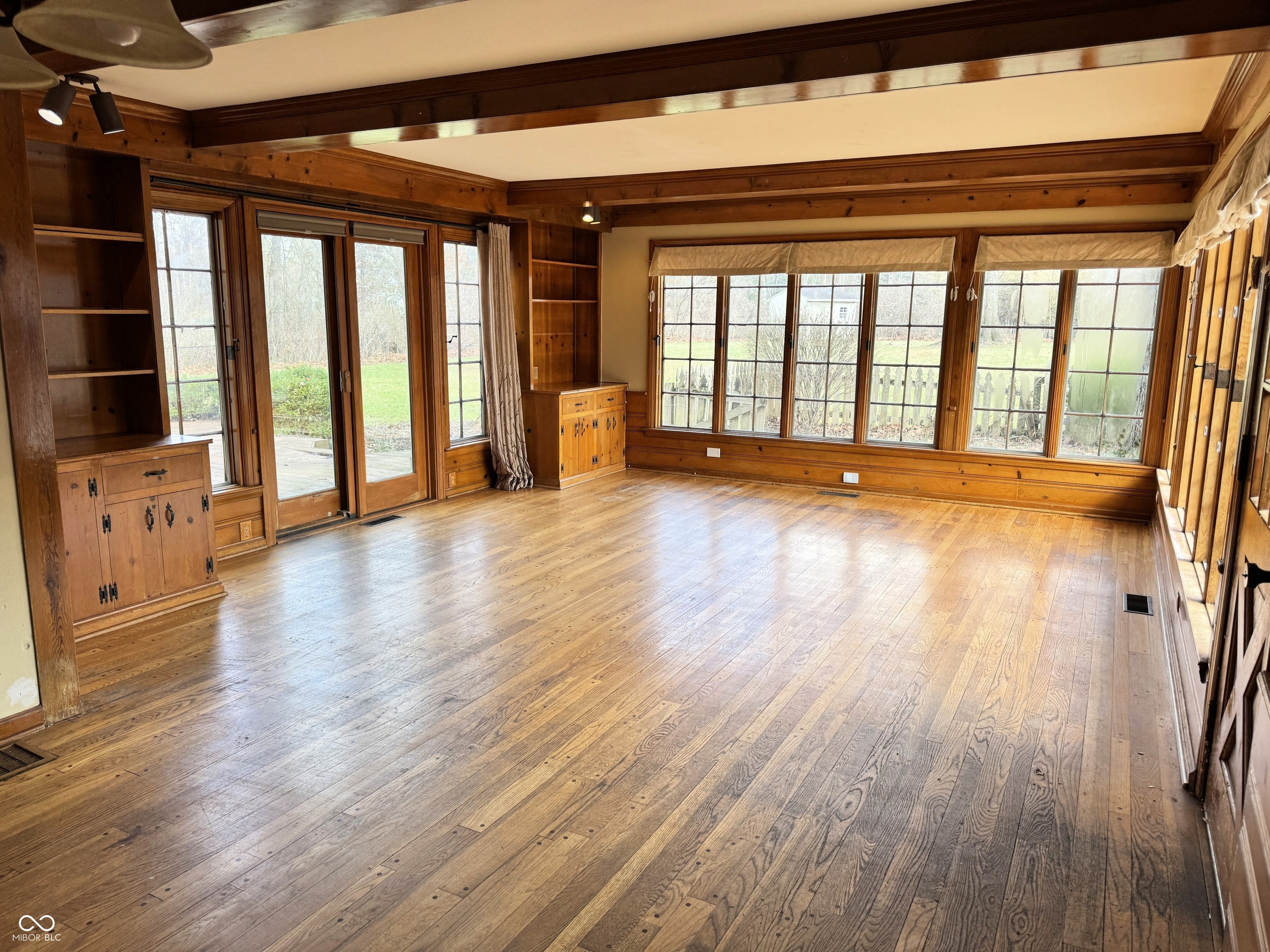 6509 Dean Road Indianapolis, IN 46220 - Photo 15 of 44