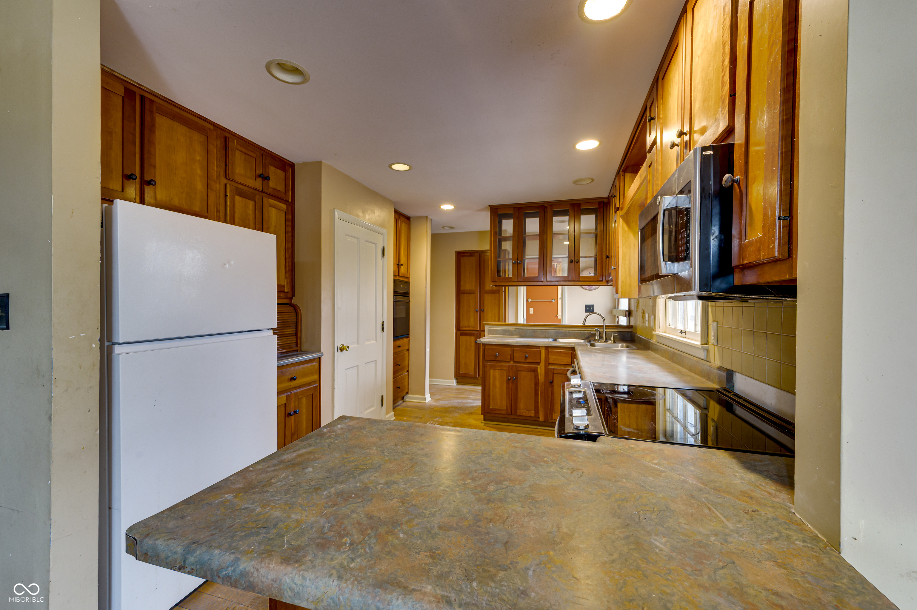 6509 Dean Road Indianapolis, IN 46220 - Photo 20 of 44