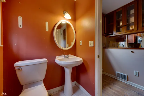 $525,000 | 6509 Dean Road, Indianapolis, IN 46220