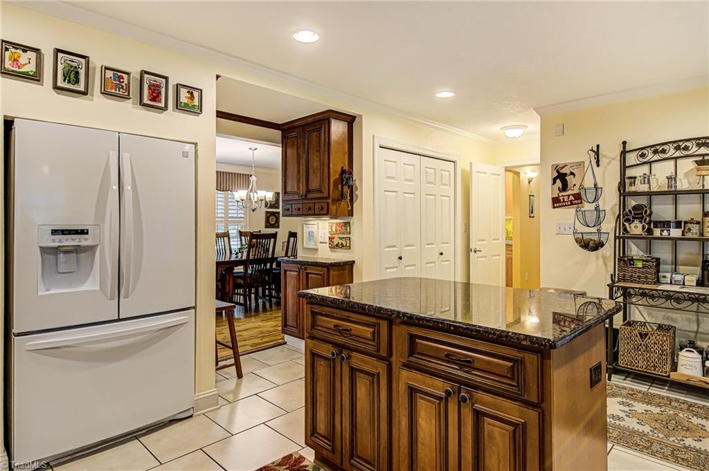 3545 Grandview Club Road Pfafftown, NC 27040 - Photo 14 of 43 Gallery Image 14