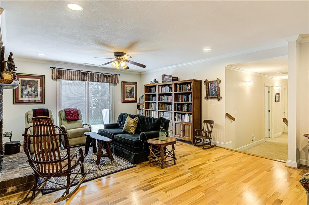 3545 Grandview Club Road Pfafftown, NC 27040 - Photo 6 of 43 Gallery Image 6