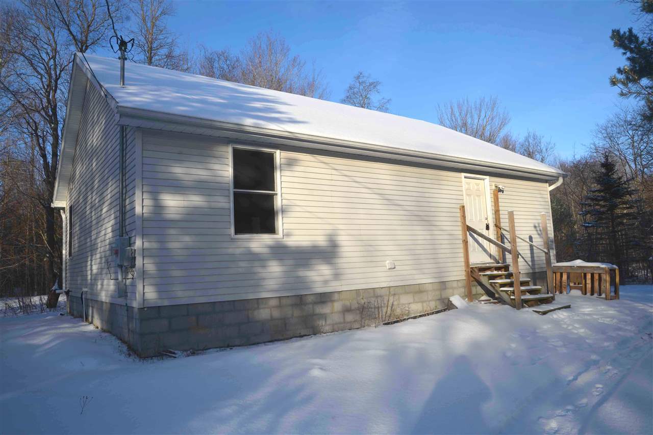 7237 Cunningham Road Northeast Mancelona, MI 49659 - Photo 3 of 23 1882856-2.JPG