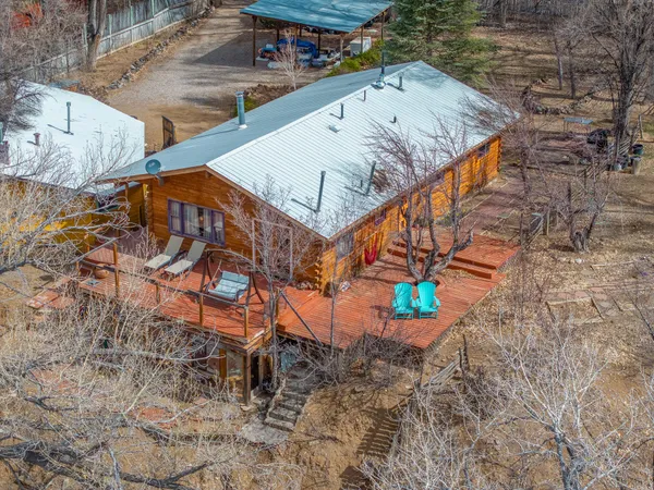 $599,000 | 12 Highway 570, Carson, NM 87517