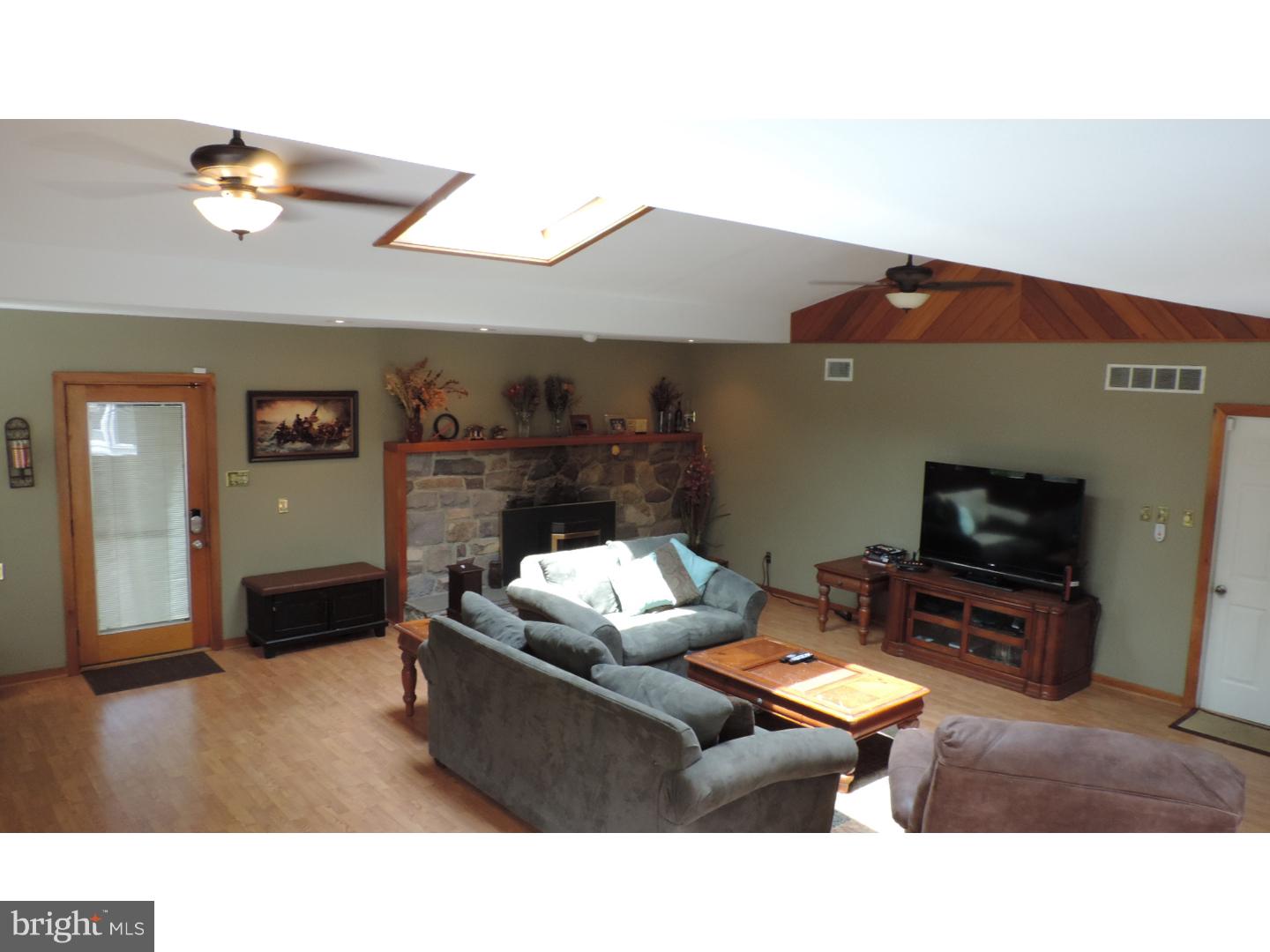 1061 River Road Washington Crossing, PA 18977 - Photo 5 of 25 Great Room