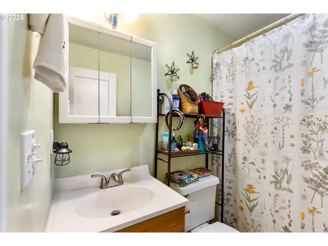 $349,000 | 1008 Snipes Street, The Dalles, OR 97058