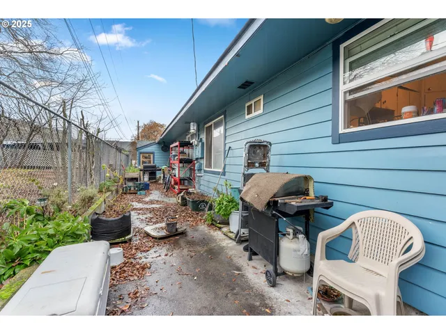 $349,000 | 1008 Snipes Street, The Dalles, OR 97058