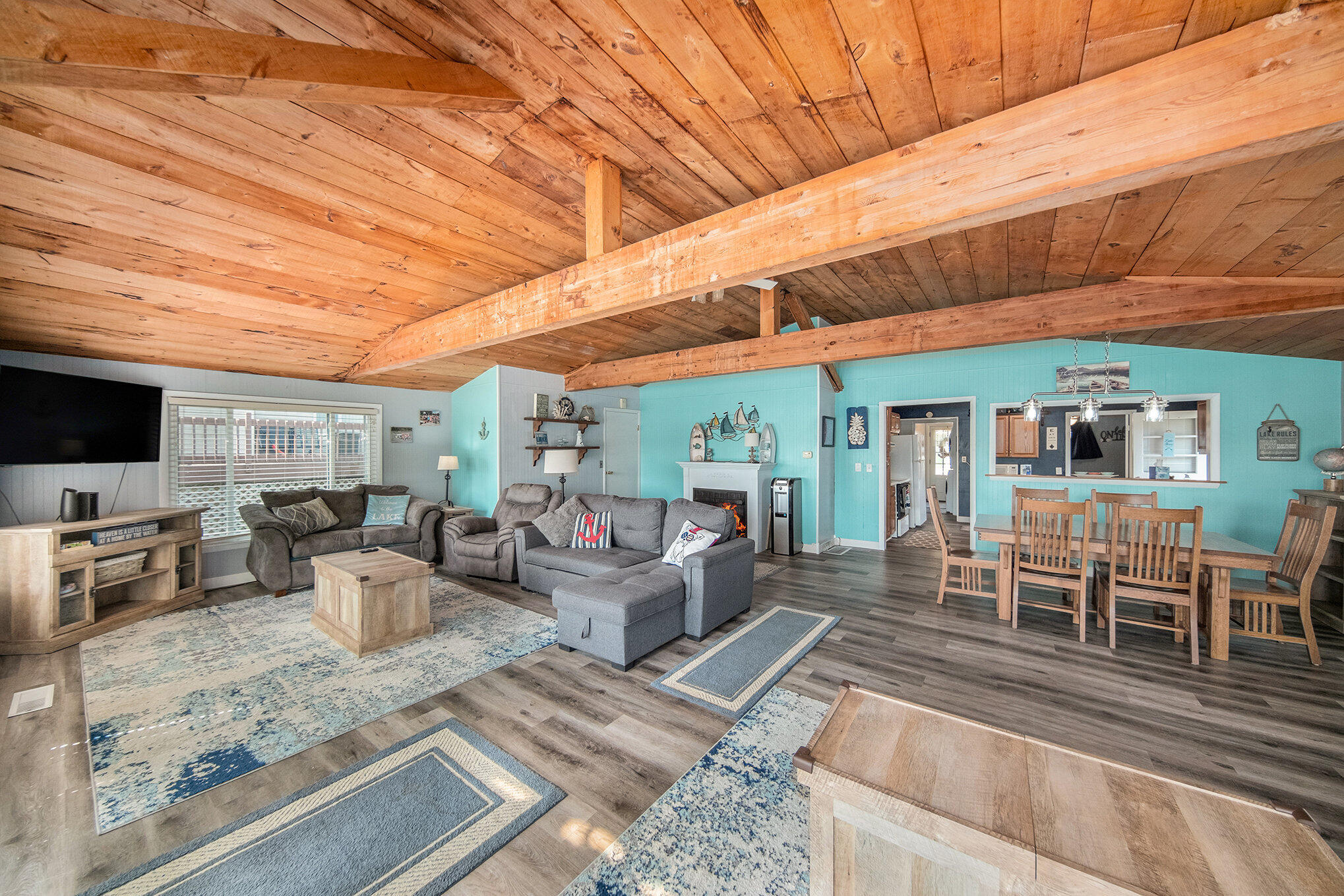 2759 Hemlock Road Quincy, MI 49082 - Photo 6 of 21 Great Room