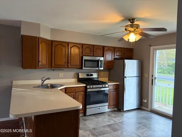 $349,999 | 2501 Bedford Corners Lane, Unit 11, Wall, NJ 07719