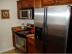 1709 Cherokee Road, Unit 305 Johnson City, TN 37604 - Photo 8 of 9 Photo 8