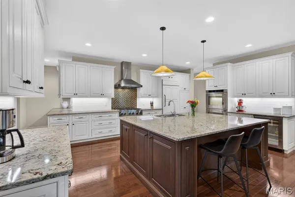 $1,499,000 | 12868 Willow Pond Court, Des Peres, MO 63131
