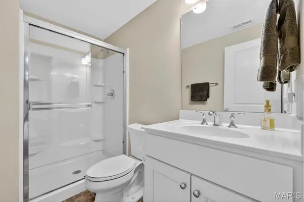 $1,499,000 | 12868 Willow Pond Court, Des Peres, MO 63131