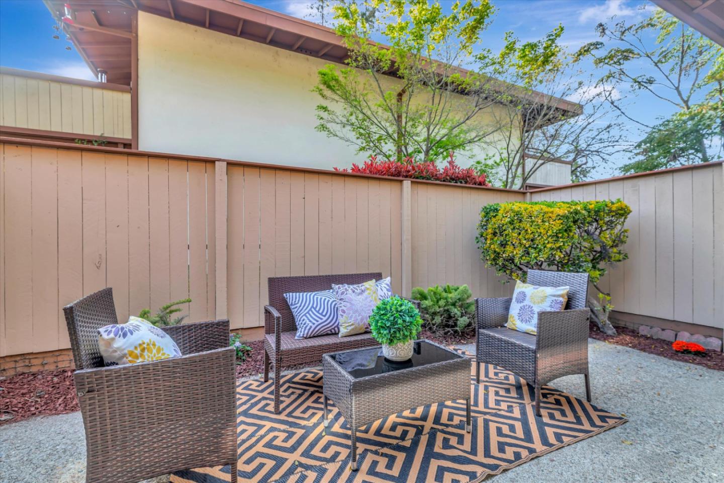 500 West Middlefield Road, Unit 142 Mountain View, CA 94043 - Photo 31 of 59