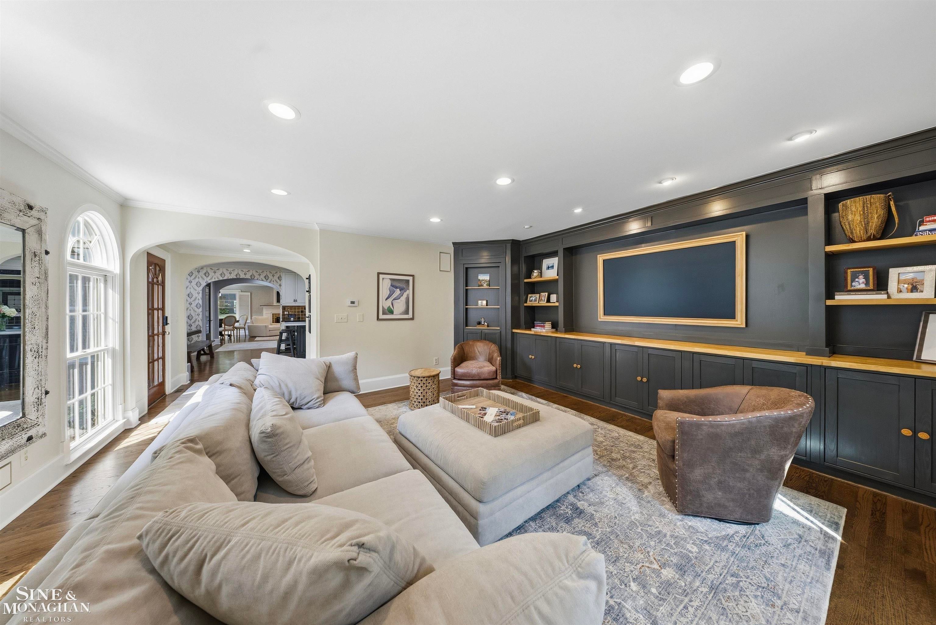 662 Lincoln Road Grosse Pointe, MI 48230 - Photo 15 of 60 Gallery Image 15