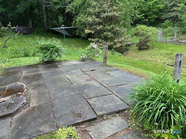 15 Old Mailcoach Road Redding, CT 06896 - Photo 32 of 36