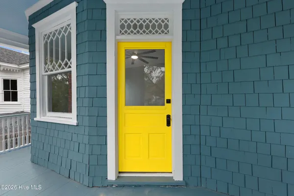 $675,000 | 403 Dock Street, Unit B, Wilmington, NC 28401