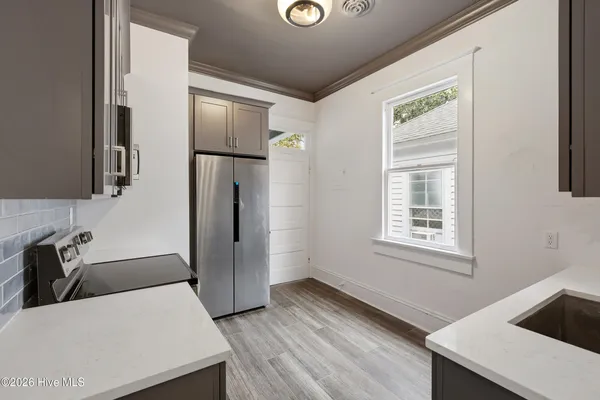 $675,000 | 403 Dock Street, Unit B, Wilmington, NC 28401