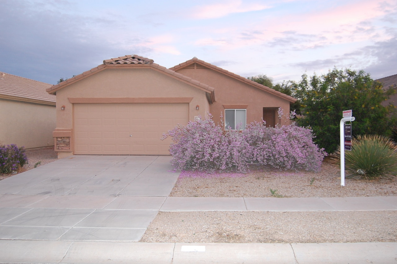 2701 East Bagdad Road San Tan Valley, AZ 85143 - Photo 1 of 26 DSC_1522