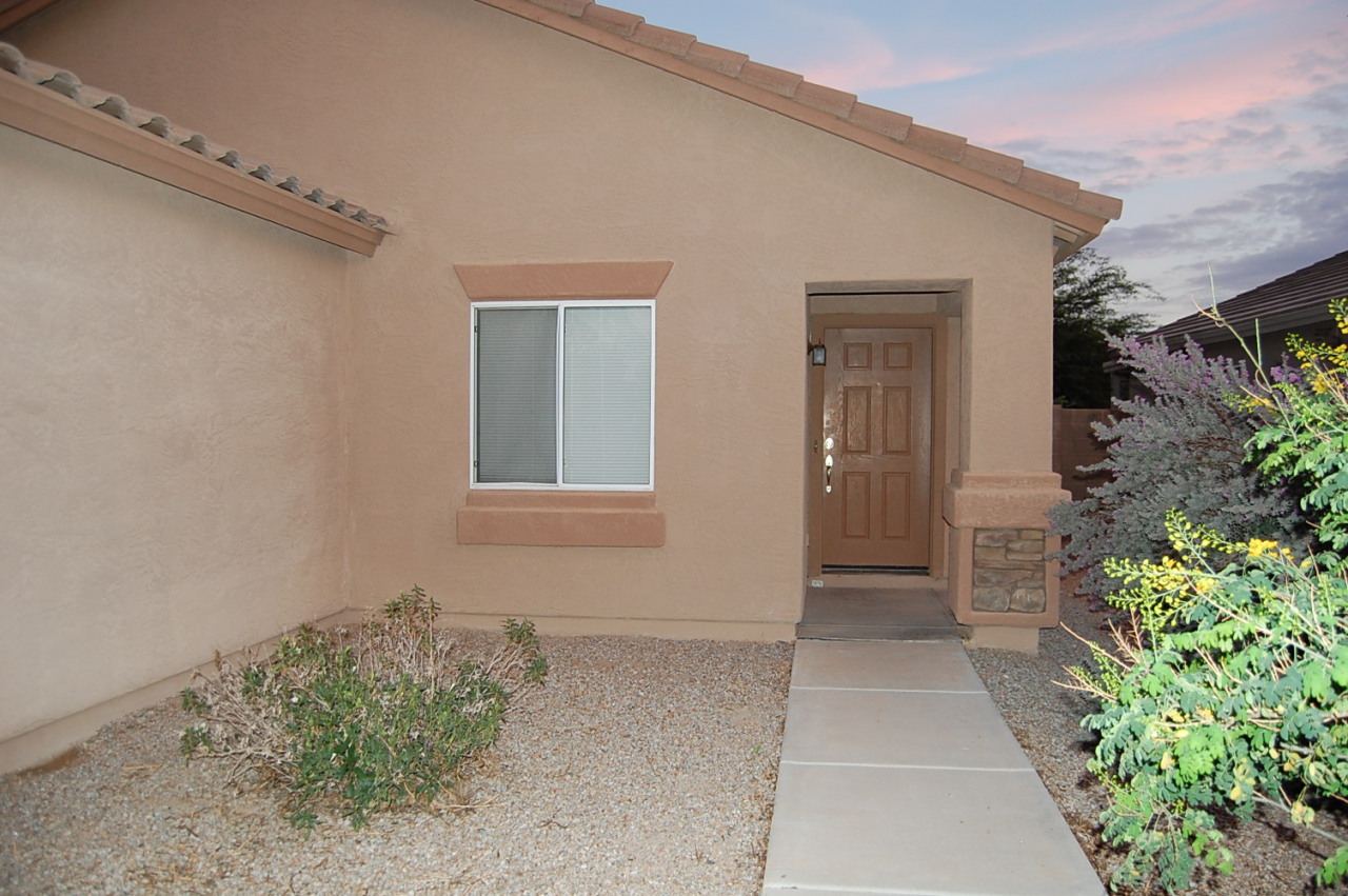 2701 East Bagdad Road San Tan Valley, AZ 85143 - Photo 3 of 26 DSC_1524
