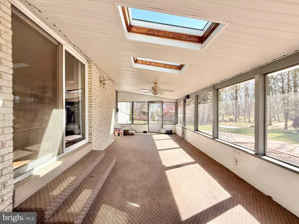 $650,000 | 15 Lippincott Avenue, Voorhees, NJ 08043