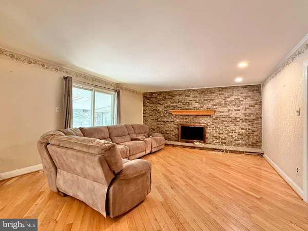 $650,000 | 15 Lippincott Avenue, Voorhees, NJ 08043