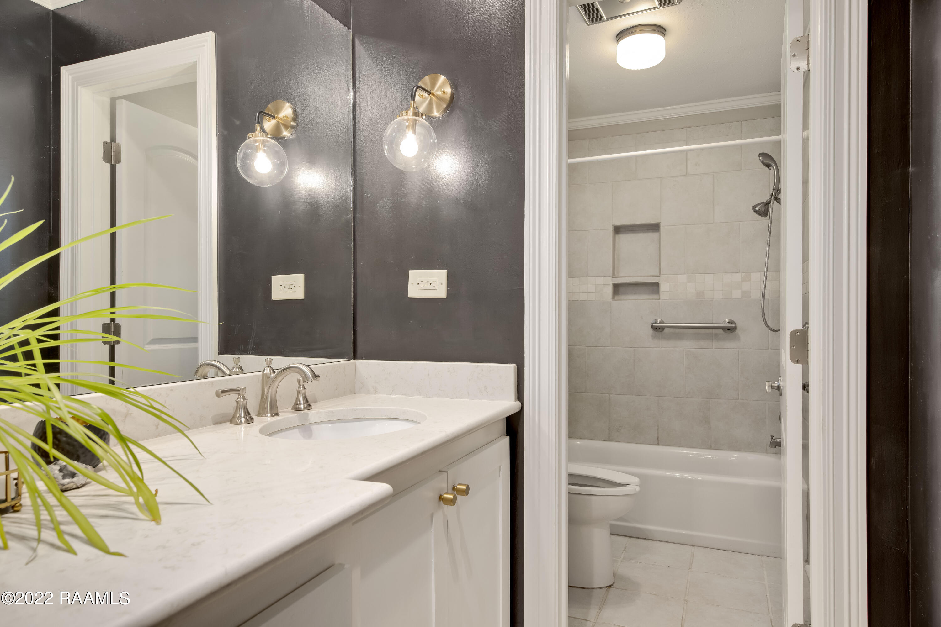 632 West Broussard Road Lafayette, LA 70506 - Photo 28 of 41 Gallery Image 28