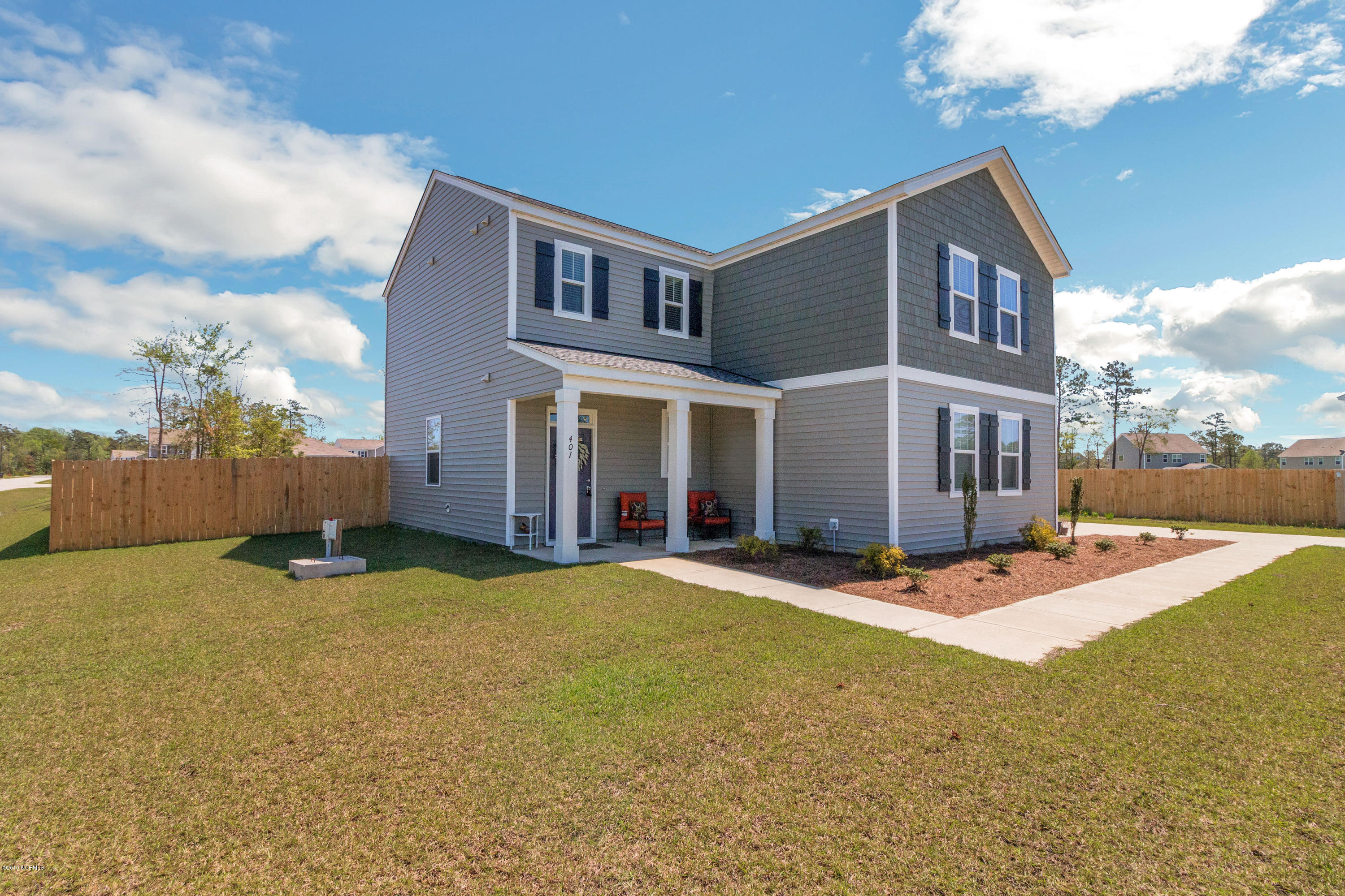 401 Saxby Way Holly Ridge, NC 28445 - Photo 2 of 32 IMG_5427