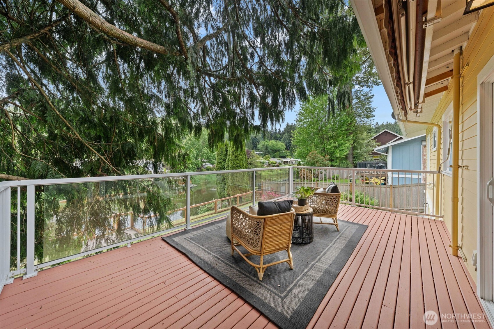 17502 113th Avenue Northeast Bothell, WA 98011 - Photo 26 of 36