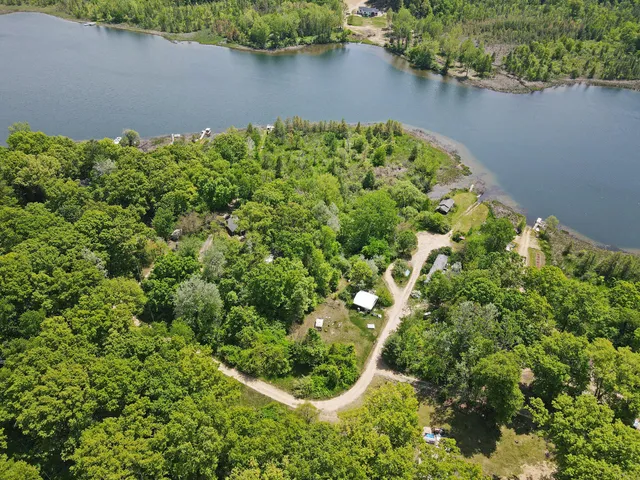 $130,000 | 3115 Perch Point Drive, Delton, MI 49046