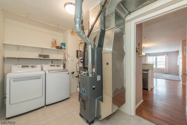 $329,999 | 27 Loch Lane, Ledgewood, NJ 07852