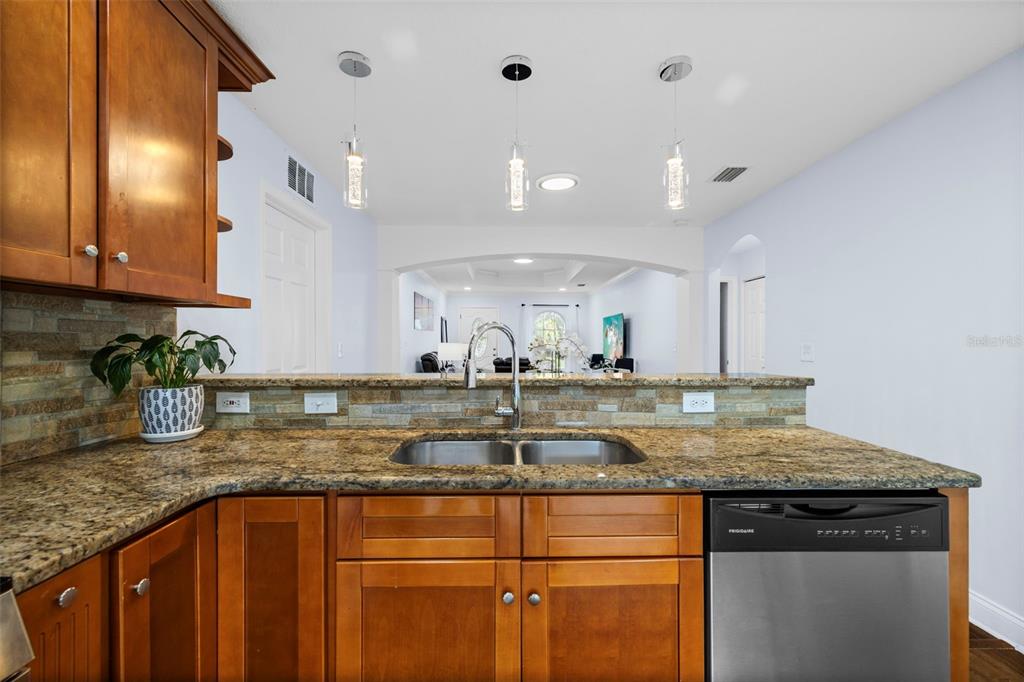8332 Patsy Street Tampa, FL 33615 - Photo 12 of 41 Gallery Image 12
