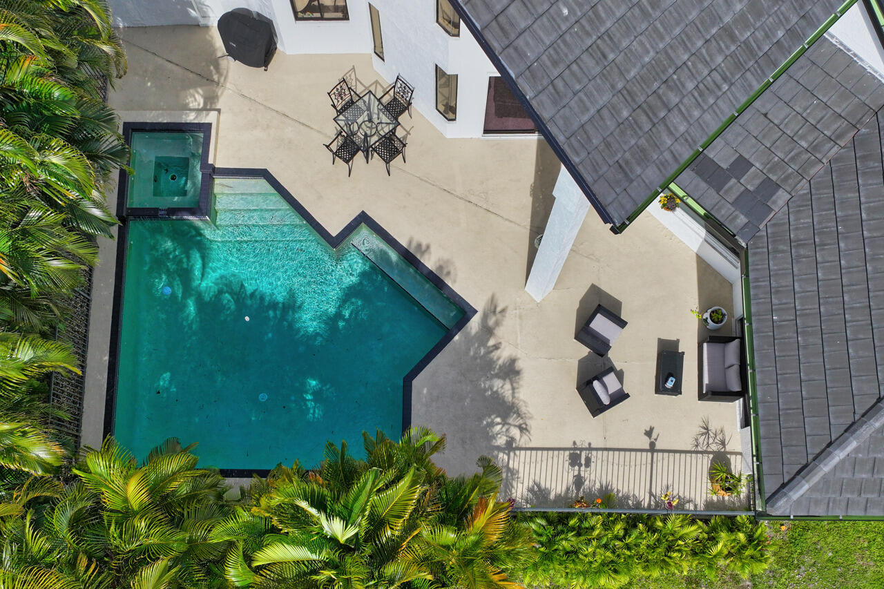 3740 Canterbury Way Boca Raton, FL 33434 - Photo 47 of 55 Overhead-Pool