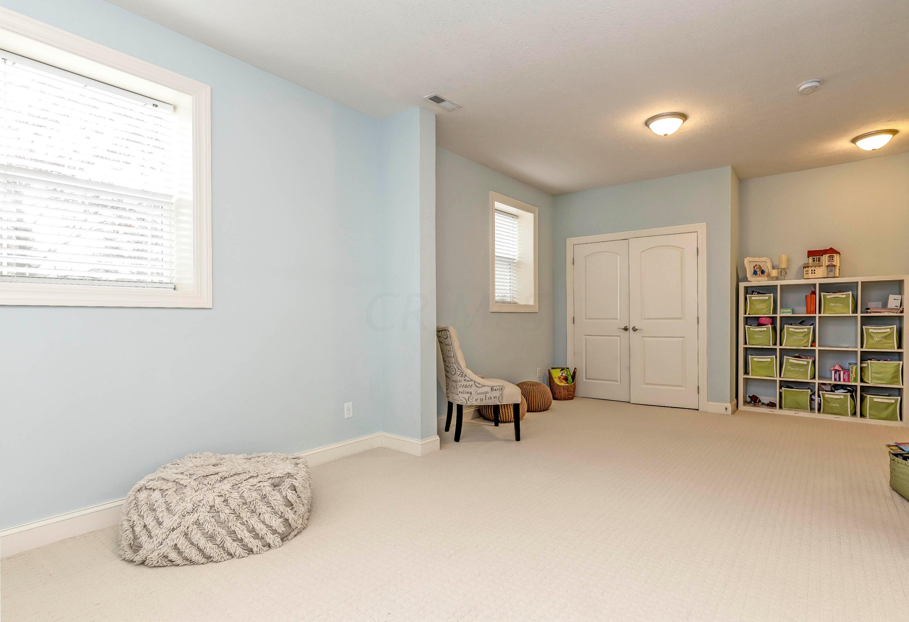 8251 Liberty Road North Powell, OH 43065 - Photo 37 of 70 Gallery Image 37