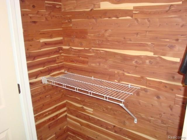 45667 Rathmore Drive Macomb, MI 48044 - Photo 19 of 21 pic18.jpg