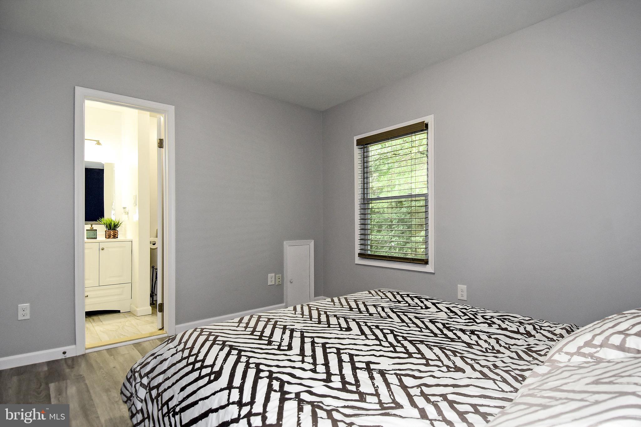 8585 Tyrolean Way Springfield, VA 22153 - Photo 12 of 28