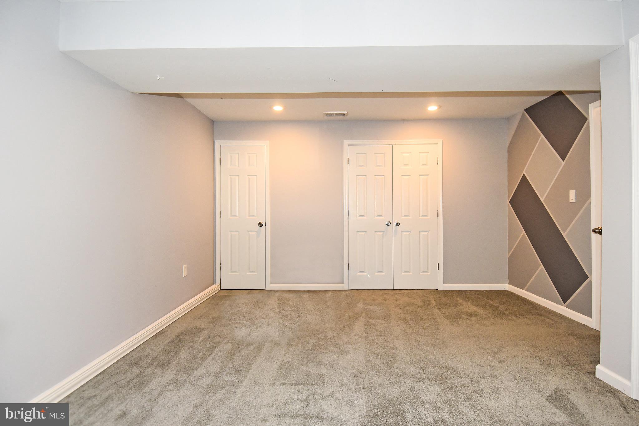 8585 Tyrolean Way Springfield, VA 22153 - Photo 21 of 28