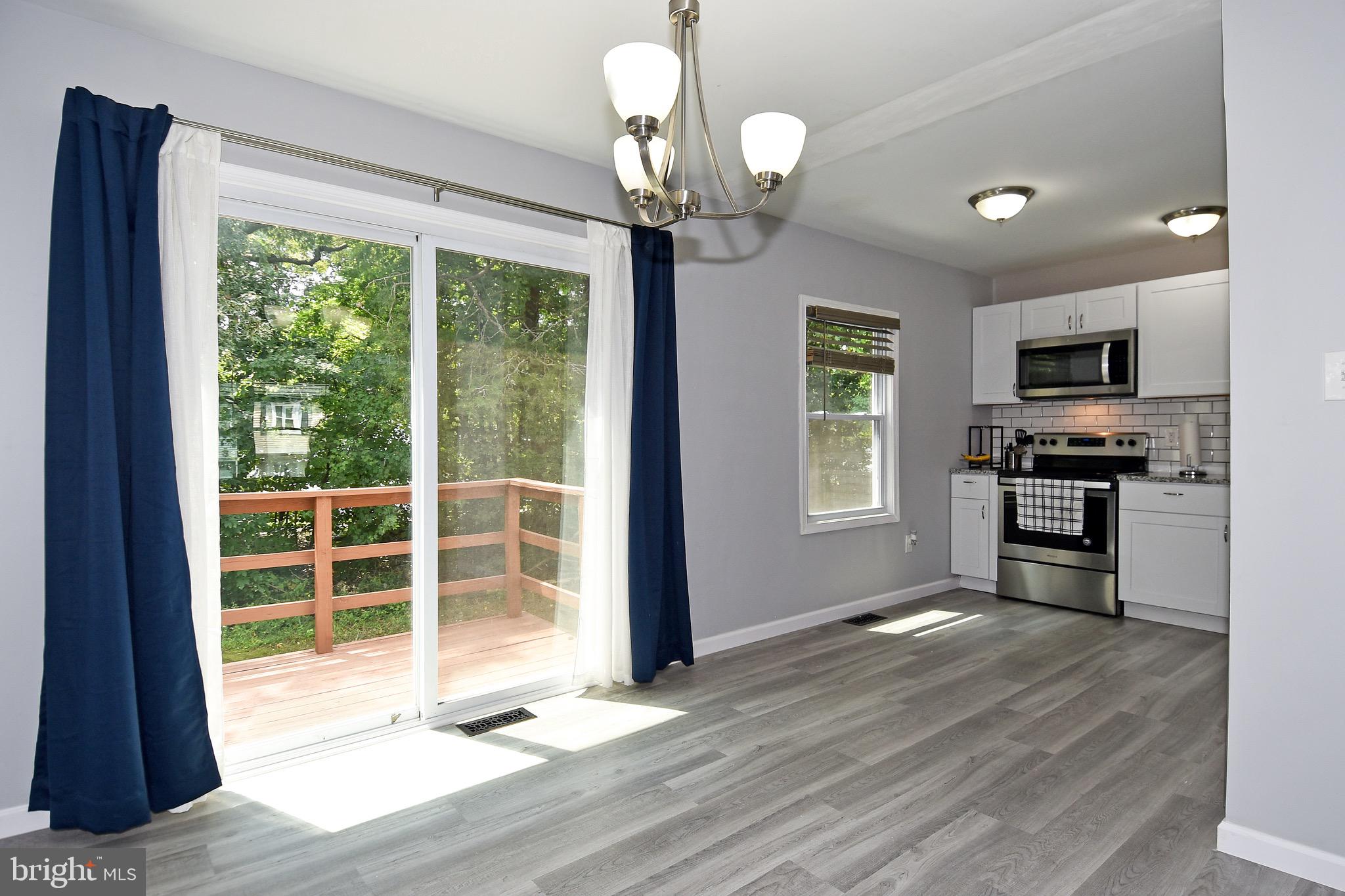 8585 Tyrolean Way Springfield, VA 22153 - Photo 5 of 28