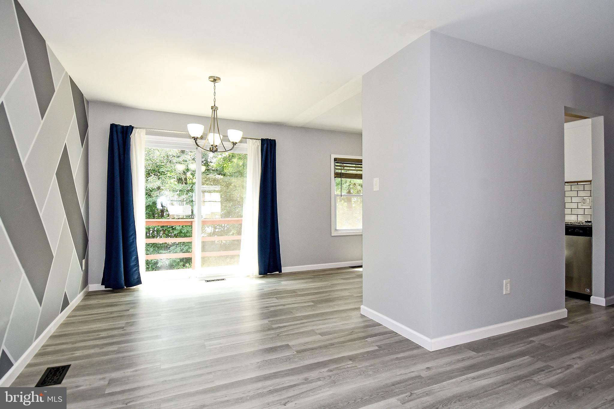 8585 Tyrolean Way Springfield, VA 22153 - Photo 9 of 28