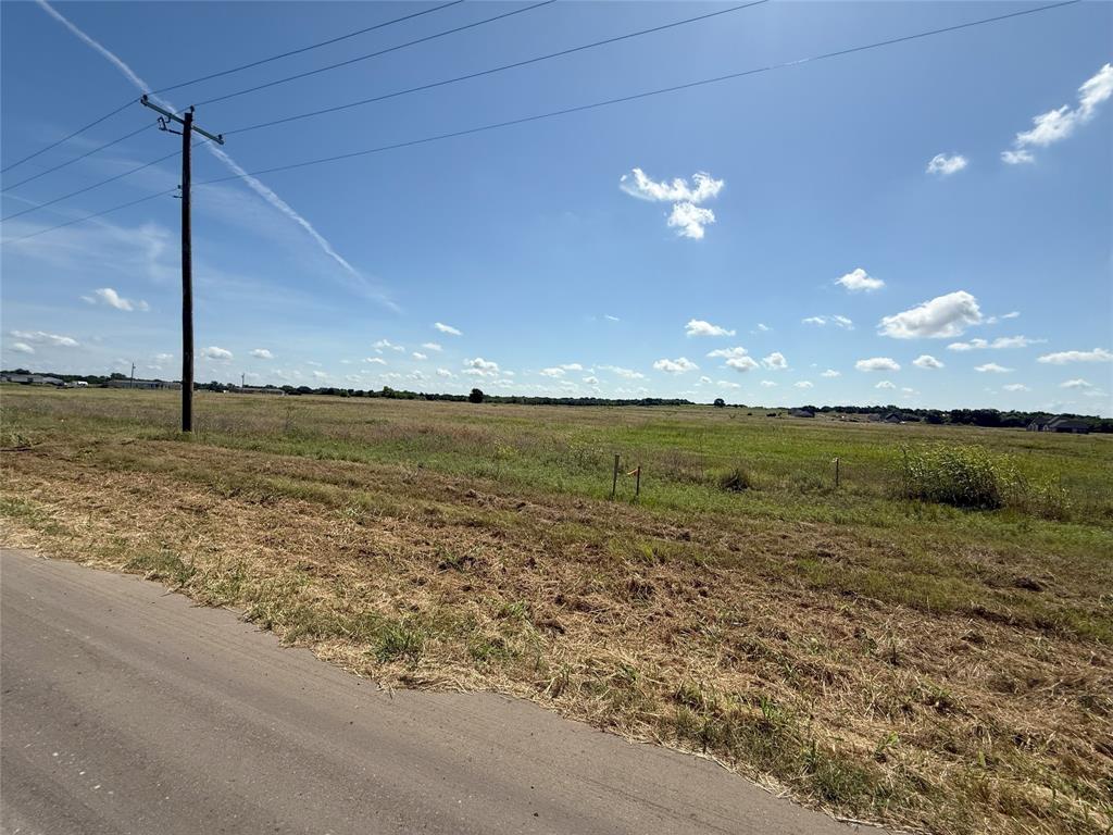 1 Cr-1076 Celeste, TX 75423 - Photo 13 of 18 a view of an ocean and a beach