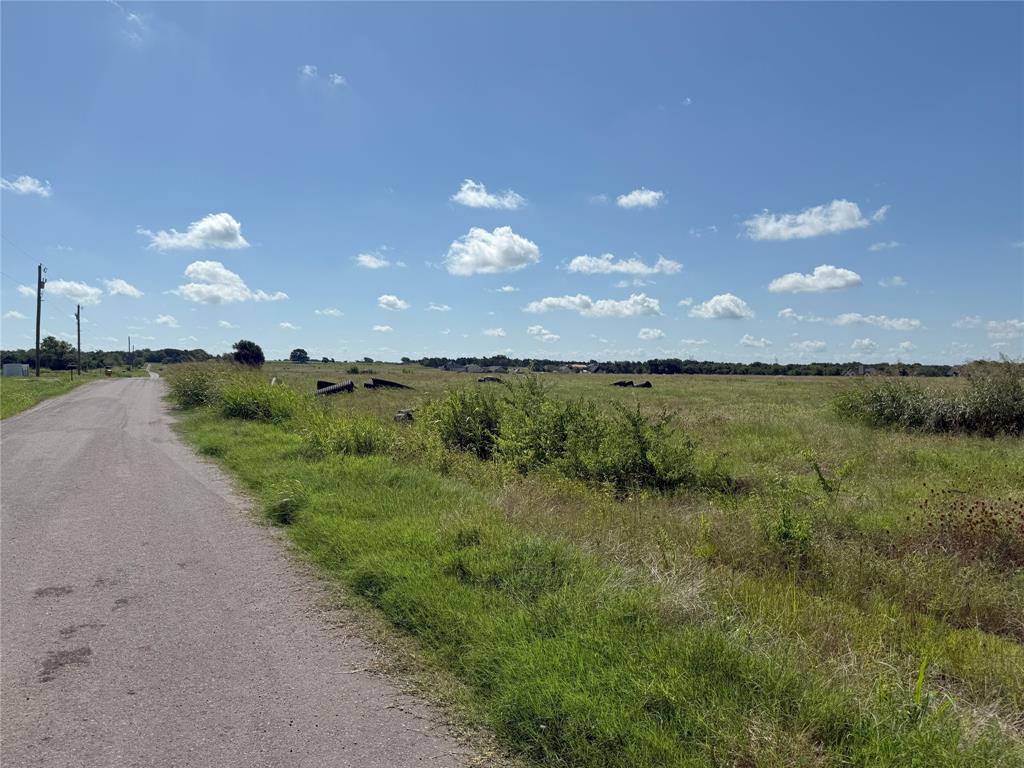 1 Cr-1076 Celeste, TX 75423 - Photo 15 of 18 a view of a lake with a yard