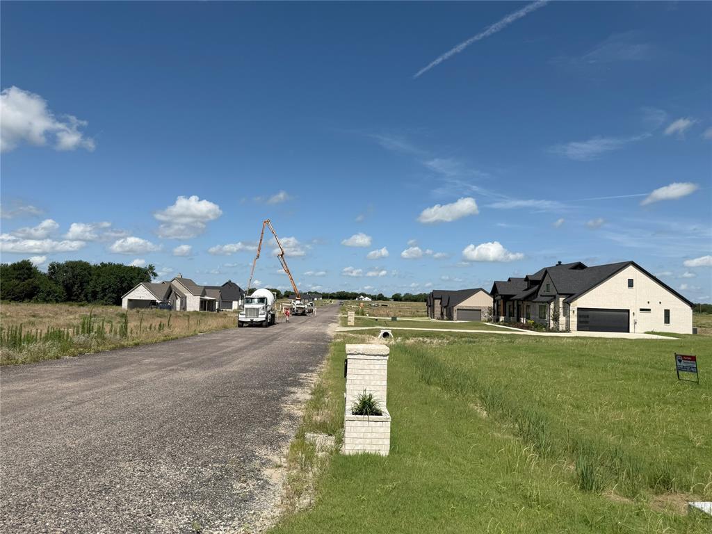 1 Cr-1076 Celeste, TX 75423 - Photo 10 of 18 a view of a house with a yard and sitting area