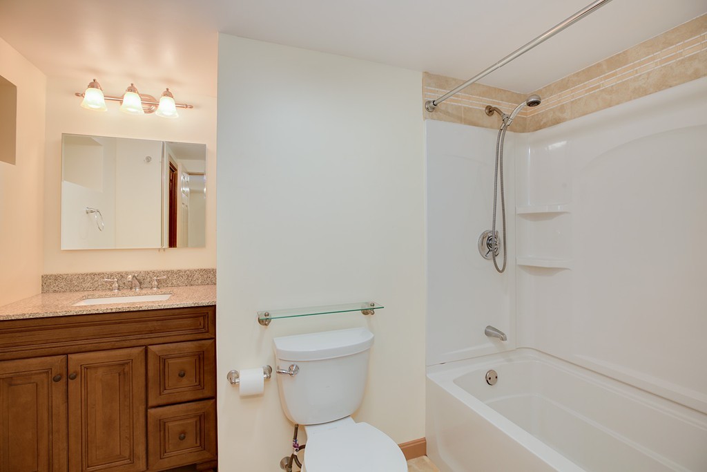 51 Thayer Road Braintree, MA 02184 - Photo 14 of 28