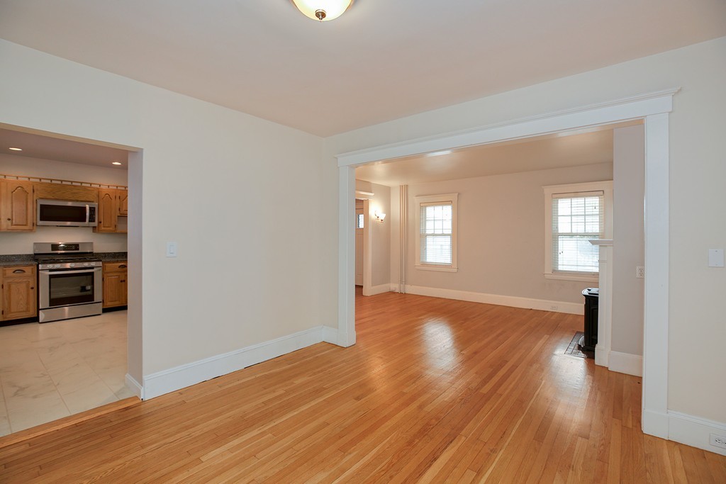 51 Thayer Road Braintree, MA 02184 - Photo 5 of 28